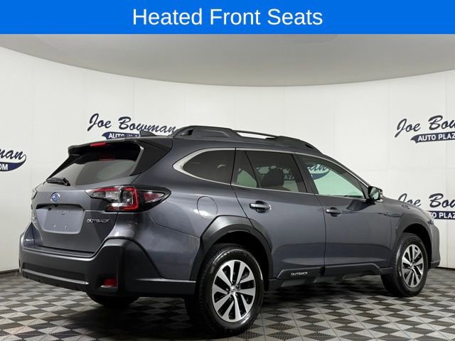 Used 2023 Subaru Outback Premium image 6