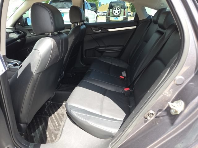 Used 2017 Honda Civic Touring image 18