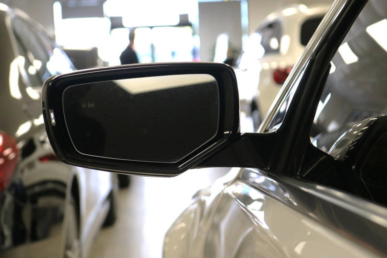 Used 2019 Cadillac CTS Luxury image 85