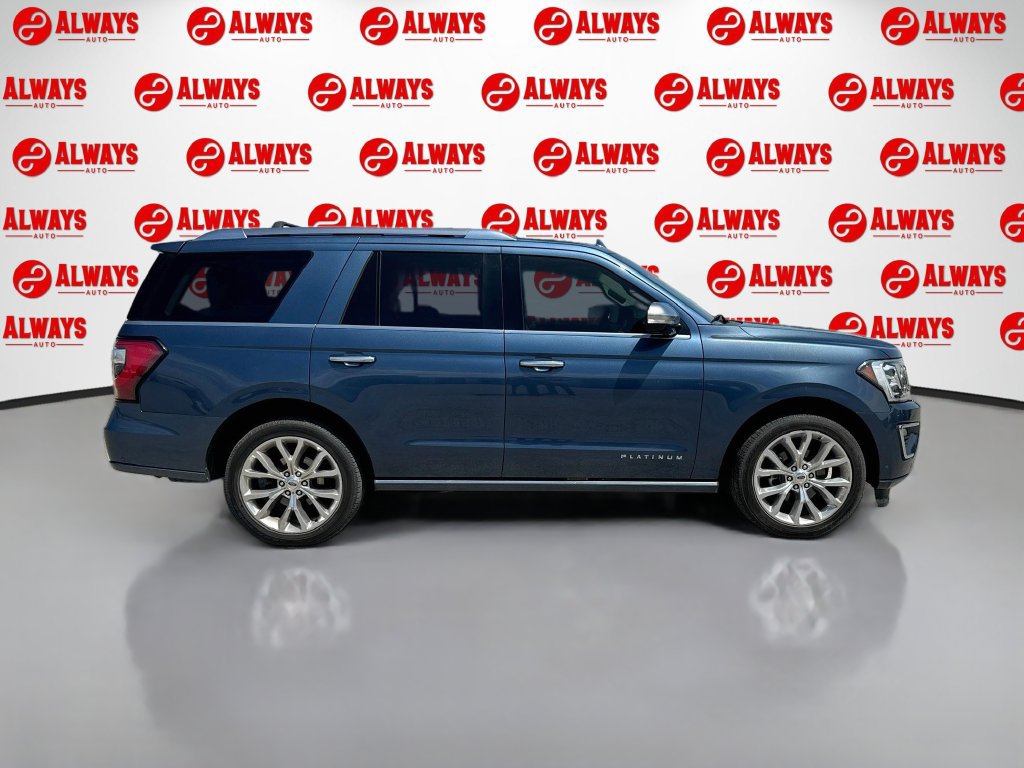 Used 2019 Ford Expedition Platinum RWD image 4