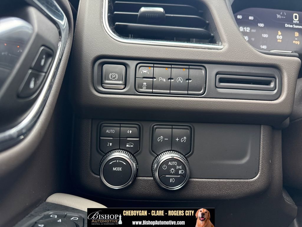 Used 2023 GMC Yukon SLT AWD/4WD image 27