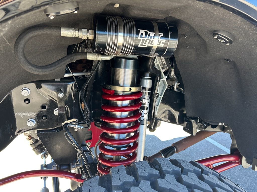 Used 2024 Ford F250 Platinum w/ FX4 Off-Road Package image 12