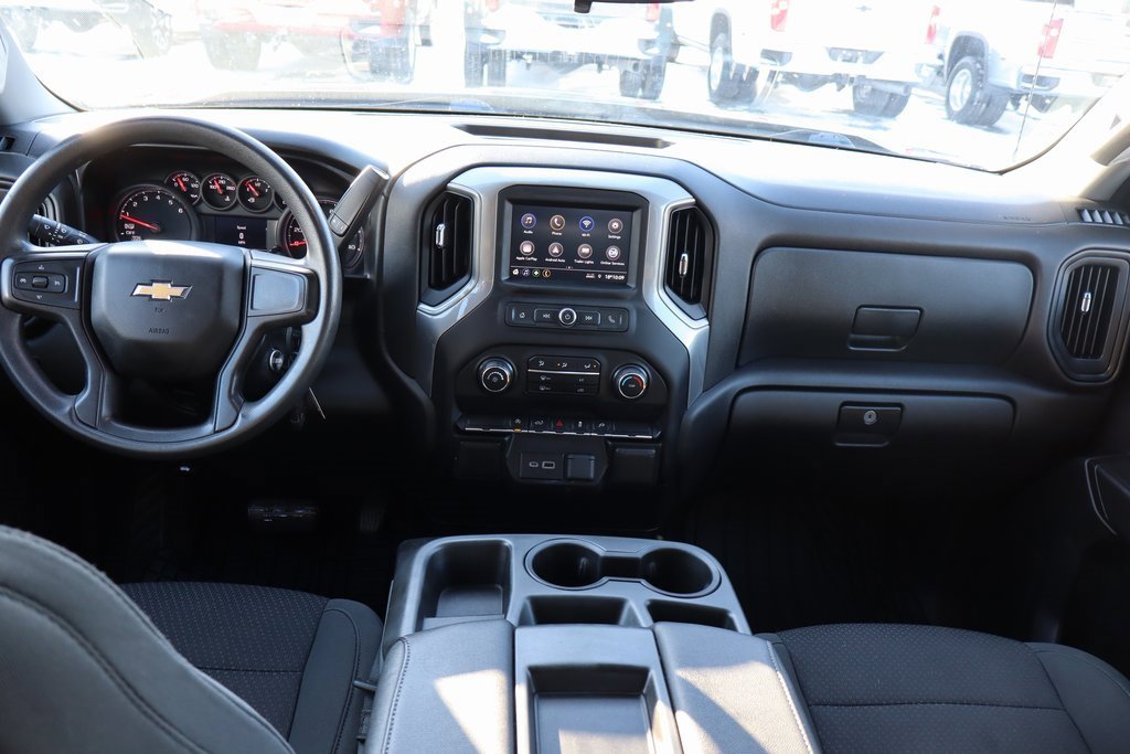 Used 2021 Chevrolet Silverado 1500 Custom image 12
