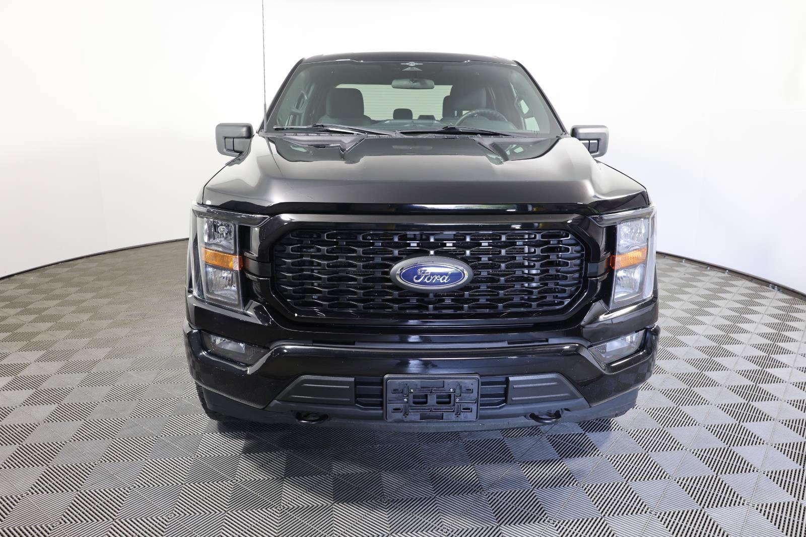 Used 2023 Ford F150 XL w/ STX Appearance Package AWD/4WD image 2