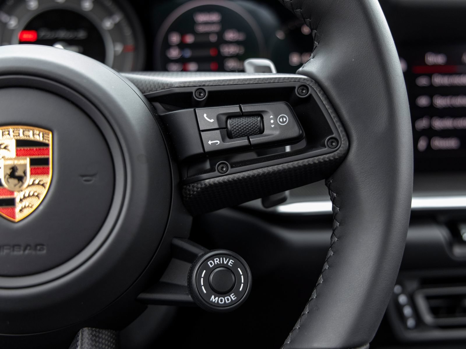 Certified 2025 Porsche 911 Turbo S AWD/4WD image 39
