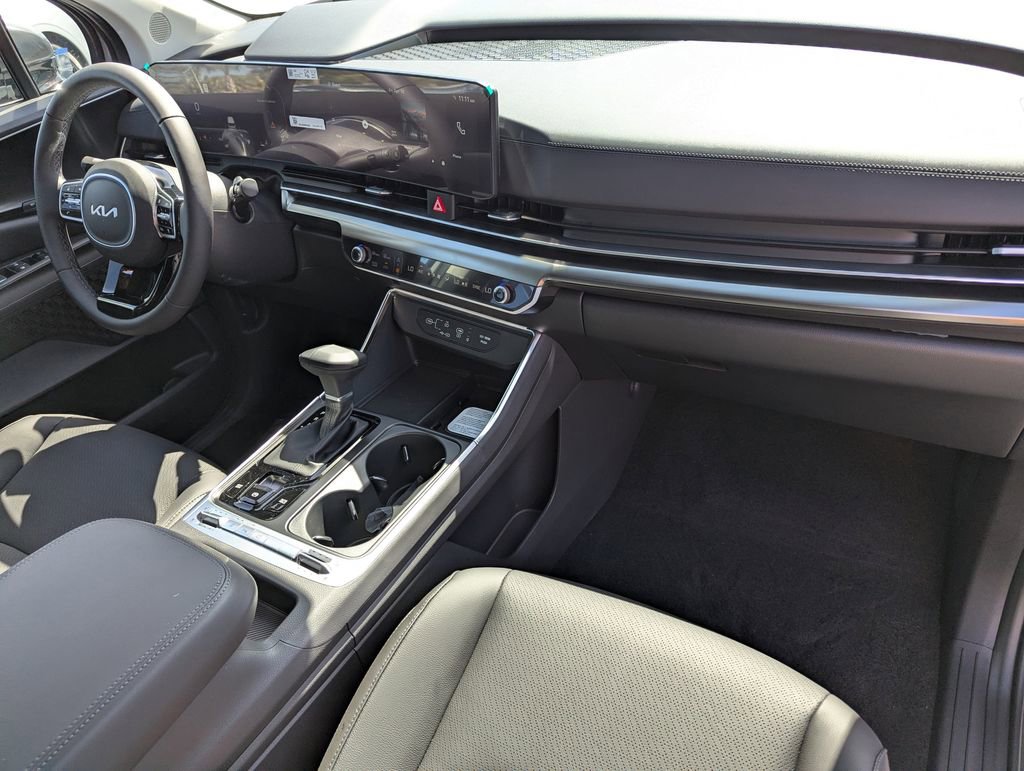 New 2026 Kia Carnival SX Prestige FWD image 12