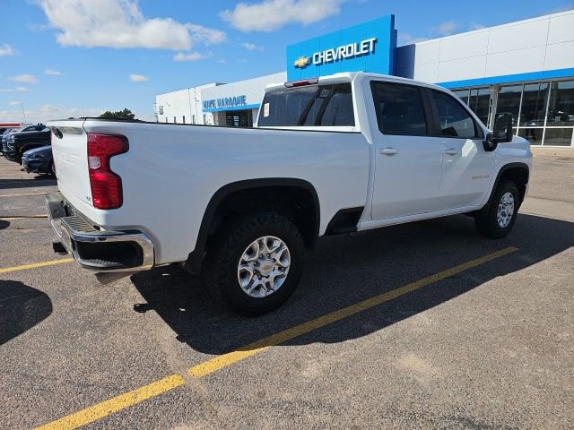 Used 2023 Chevrolet Silverado 2500 LT w/ Convenience Package image 3