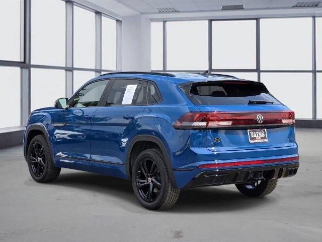 Used 2025 Volkswagen Atlas Cross Sport SEL R-Line AWD/4WD image 4