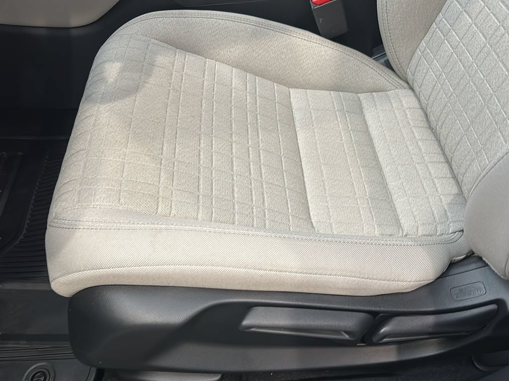 Certified 2024 Honda HR-V LX image 13
