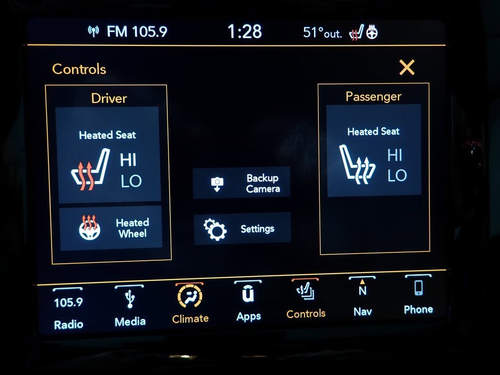 Used 2019 Jeep Cherokee Limited w/ Technology Group image 4