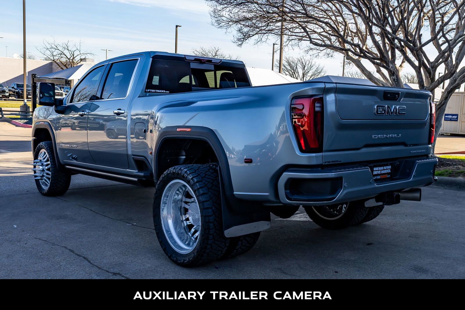 Used 2024 GMC Sierra 3500 Denali Ultimate AWD/4WD image 6