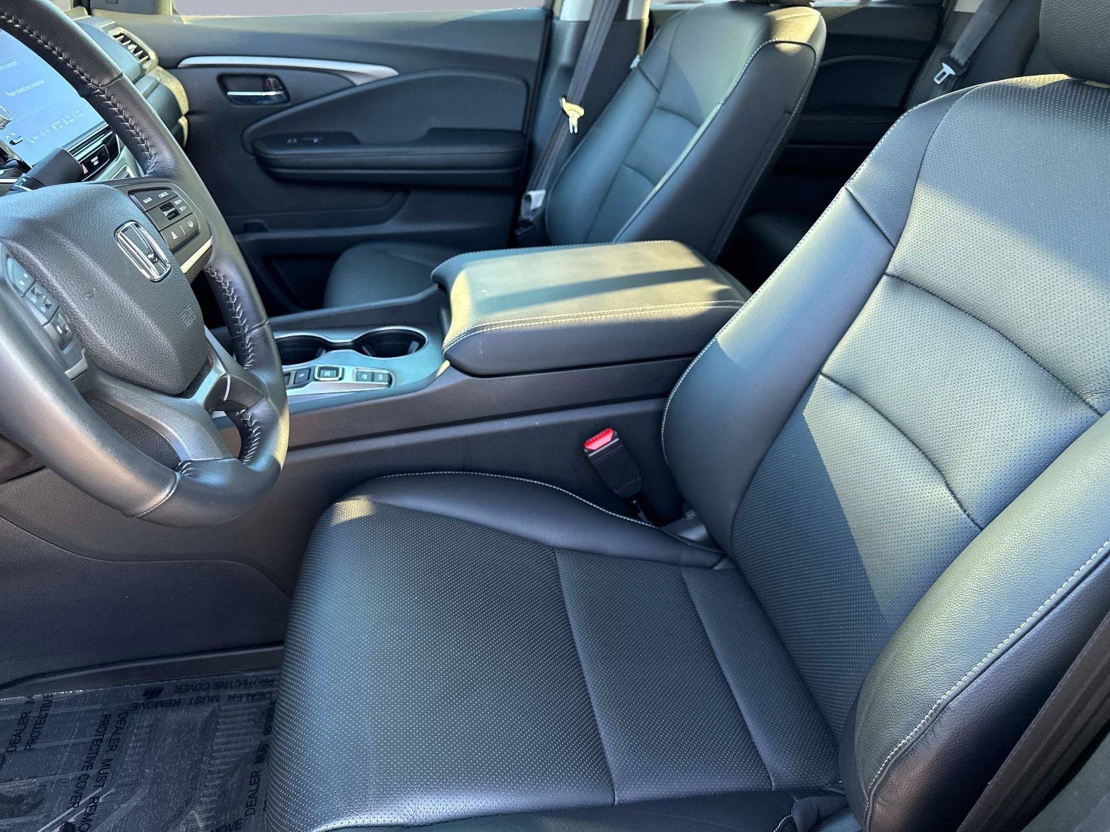 Certified 2025 Honda Ridgeline RTL image 21