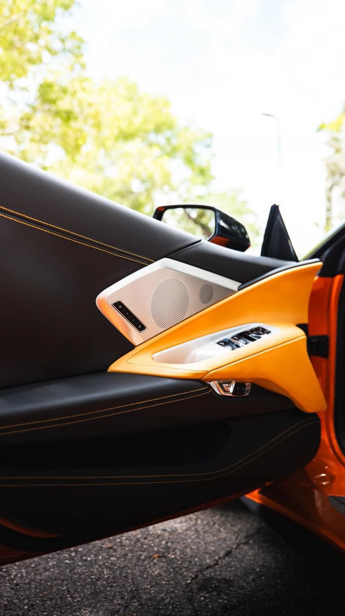 Used 2023 Chevrolet Corvette Stingray Premium Conv w/ Battery Protection Package RWD image 17