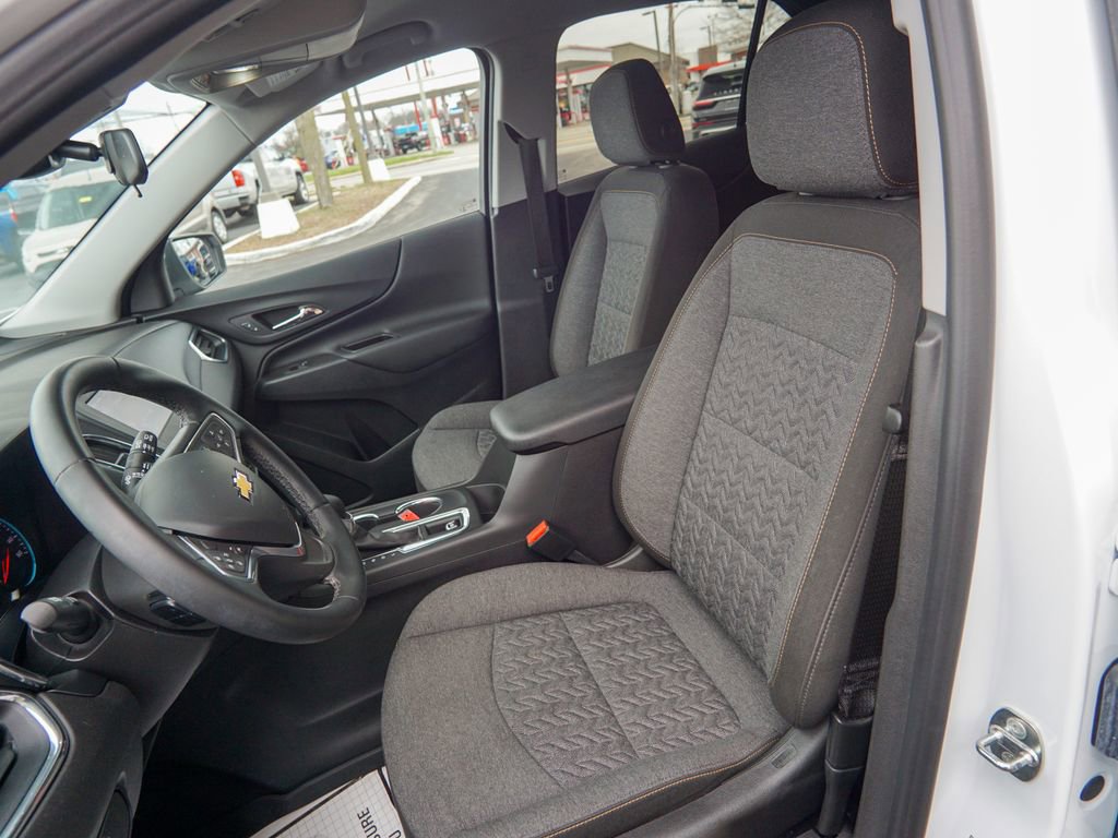 Used 2023 Chevrolet Equinox LT image 20