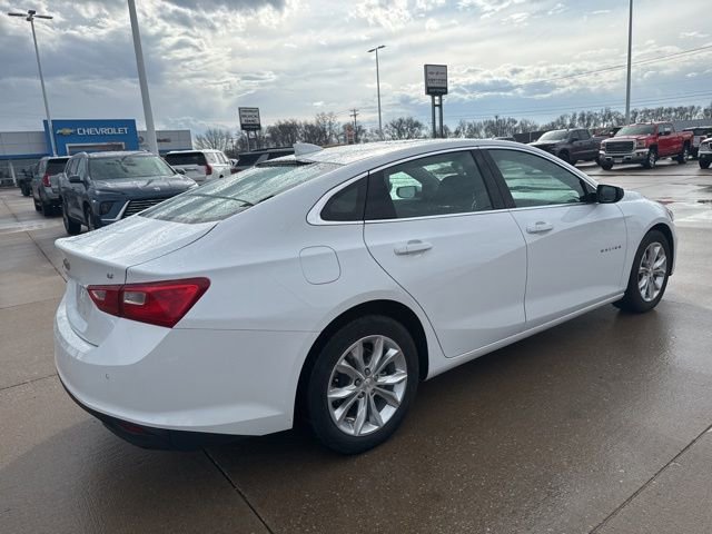 Used 2024 Chevrolet Malibu LT FWD image 3