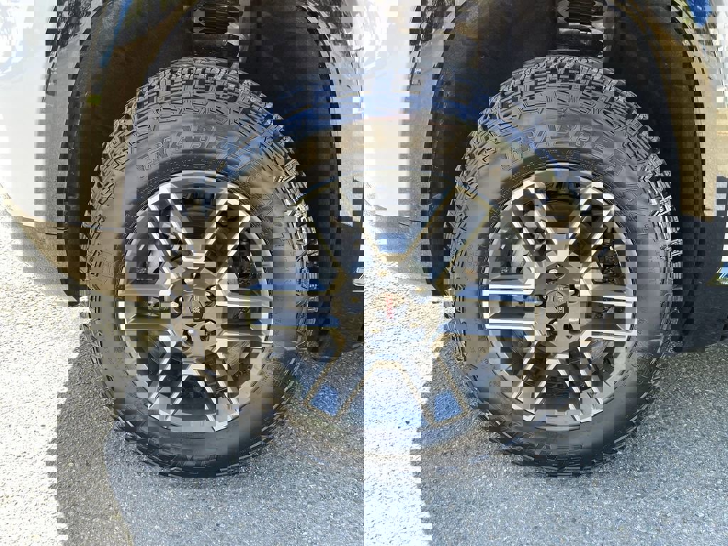 New 2026 GMC Terrain AT4 image 32