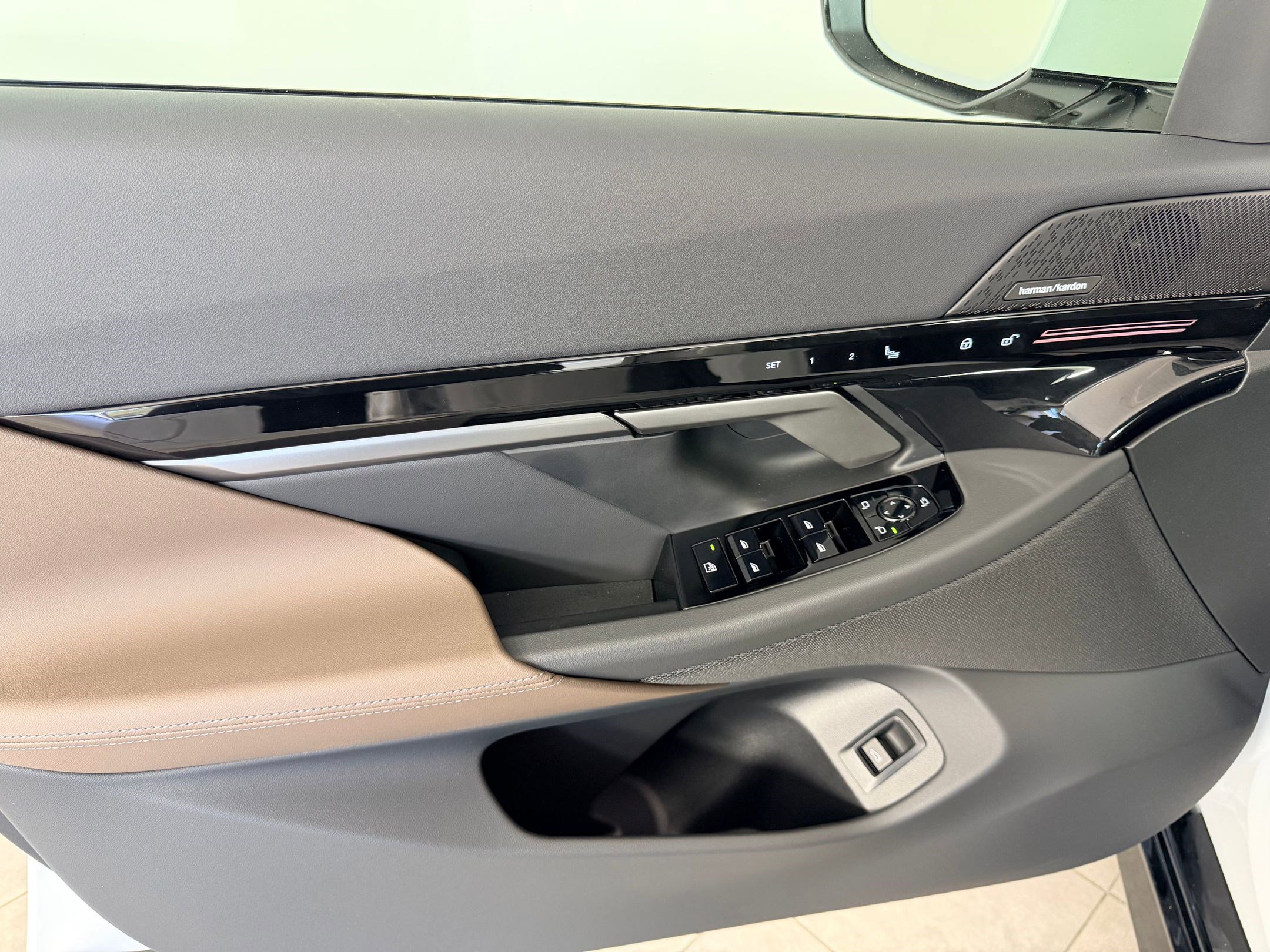 New 2026 BMW 530i w/ M Sport Package RWD image 12