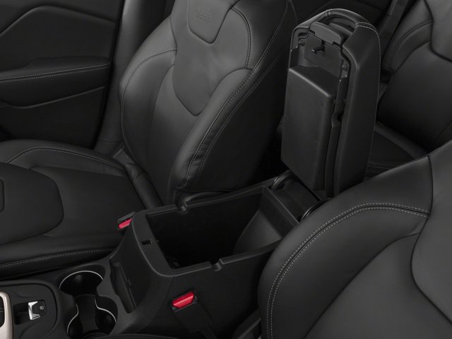 Used 2017 Jeep Cherokee Limited FWD image 21