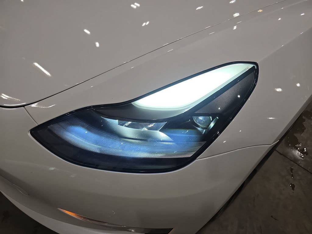Used 2023 Tesla Model 3 Performance AWD/4WD image 32