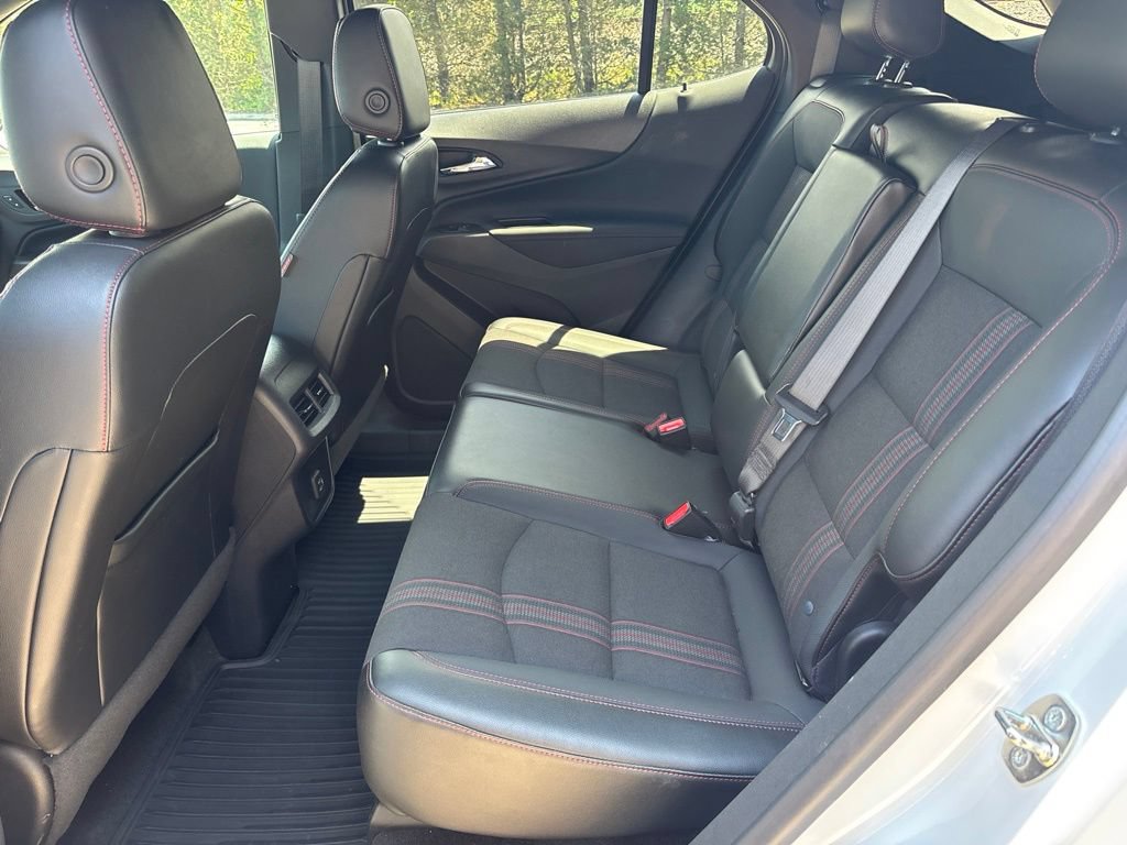 Used 2023 Chevrolet Equinox RS w/ LPO, Floor Liner Package FWD image 22