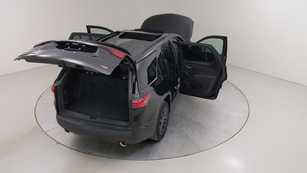 Used 2023 Chevrolet Traverse RS AWD/4WD image 53