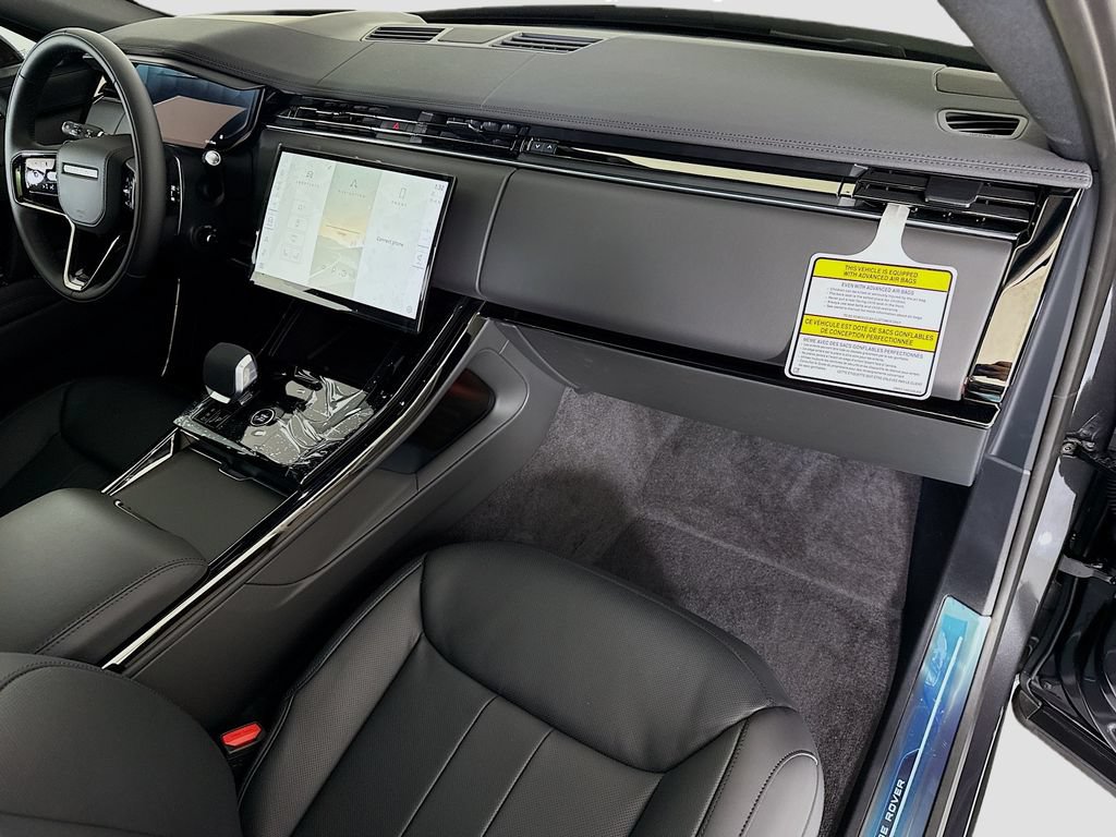 New 2026 Land Rover Range Rover Sport Dynamic SE AWD/4WD image 19
