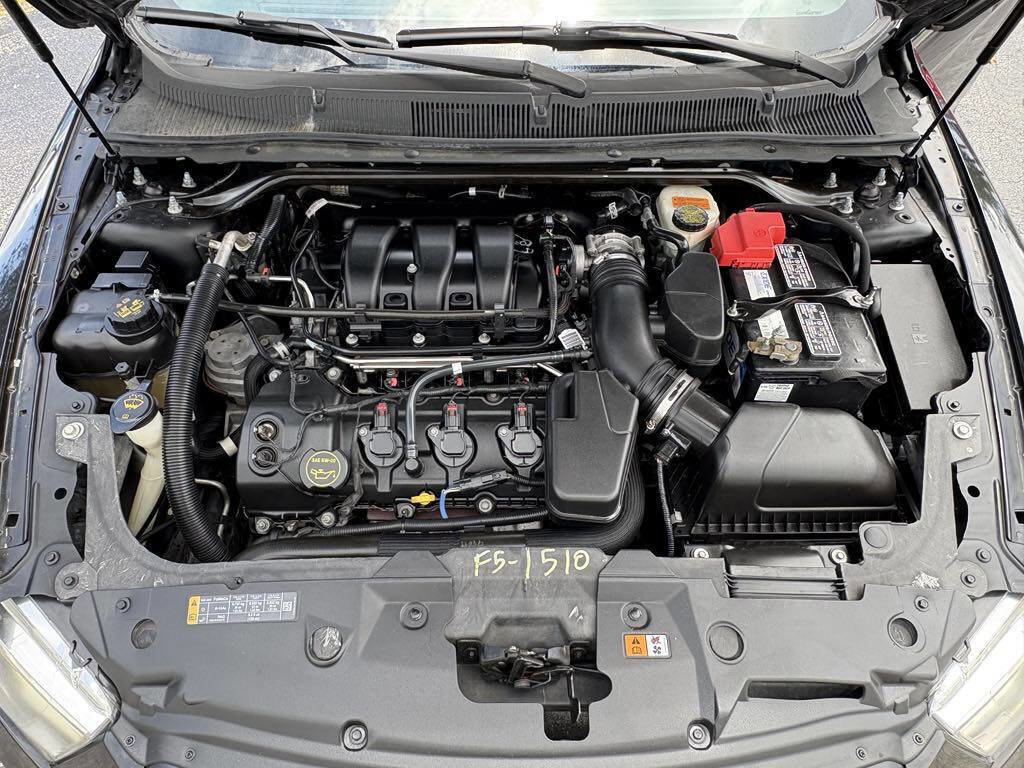 Used 2015 Ford Taurus Police Interceptor AWD image 20