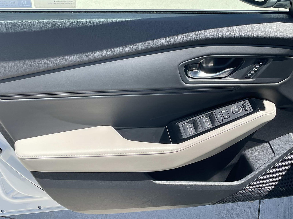Certified 2023 Honda Accord Touring image 16