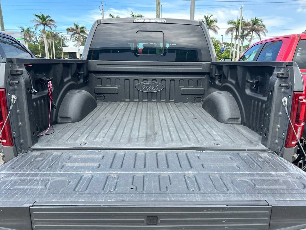 Used 2020 Ford F150 Raptor w/ Equipment Group 802A Luxury AWD/4WD image 53