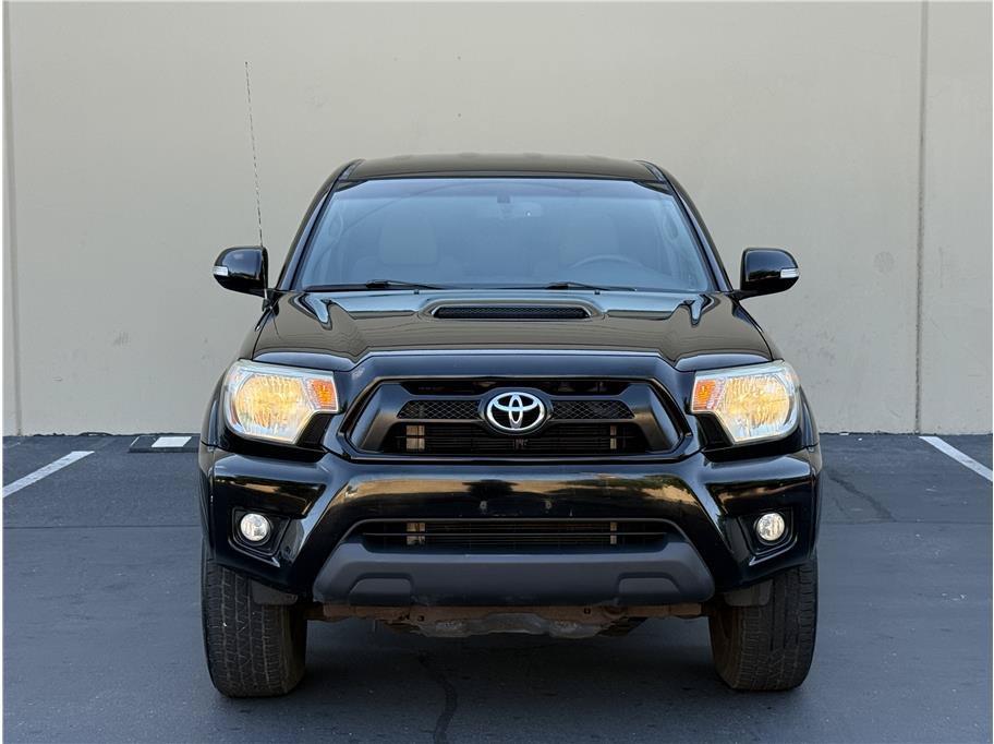 Used 2013 Toyota Tacoma PreRunner RWD image 3
