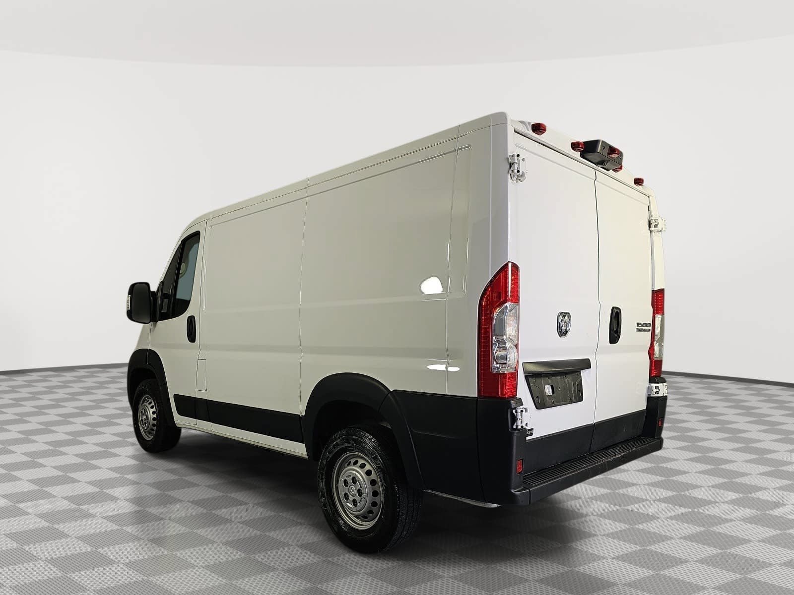 Used 2024 RAM ProMaster 1500 w/ Convenience Group FWD image 6