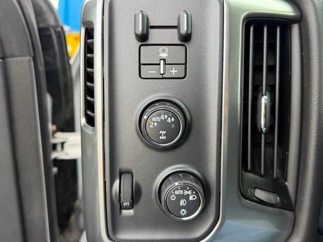 Certified 2018 Chevrolet Silverado 1500 LT w/ All Star Edition image 28