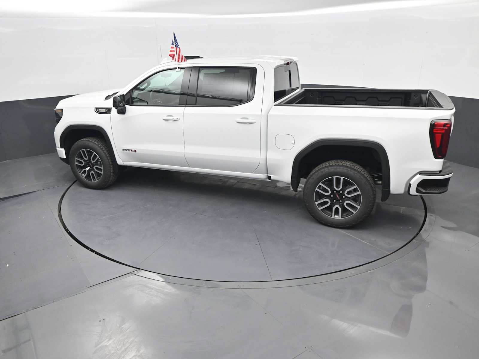 New 2026 GMC Sierra 1500 AT4 w/ AT4 Premium Package AWD/4WD image 30