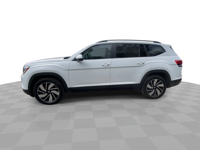 Used 2025 Volkswagen Atlas SE AWD/4WD image 7
