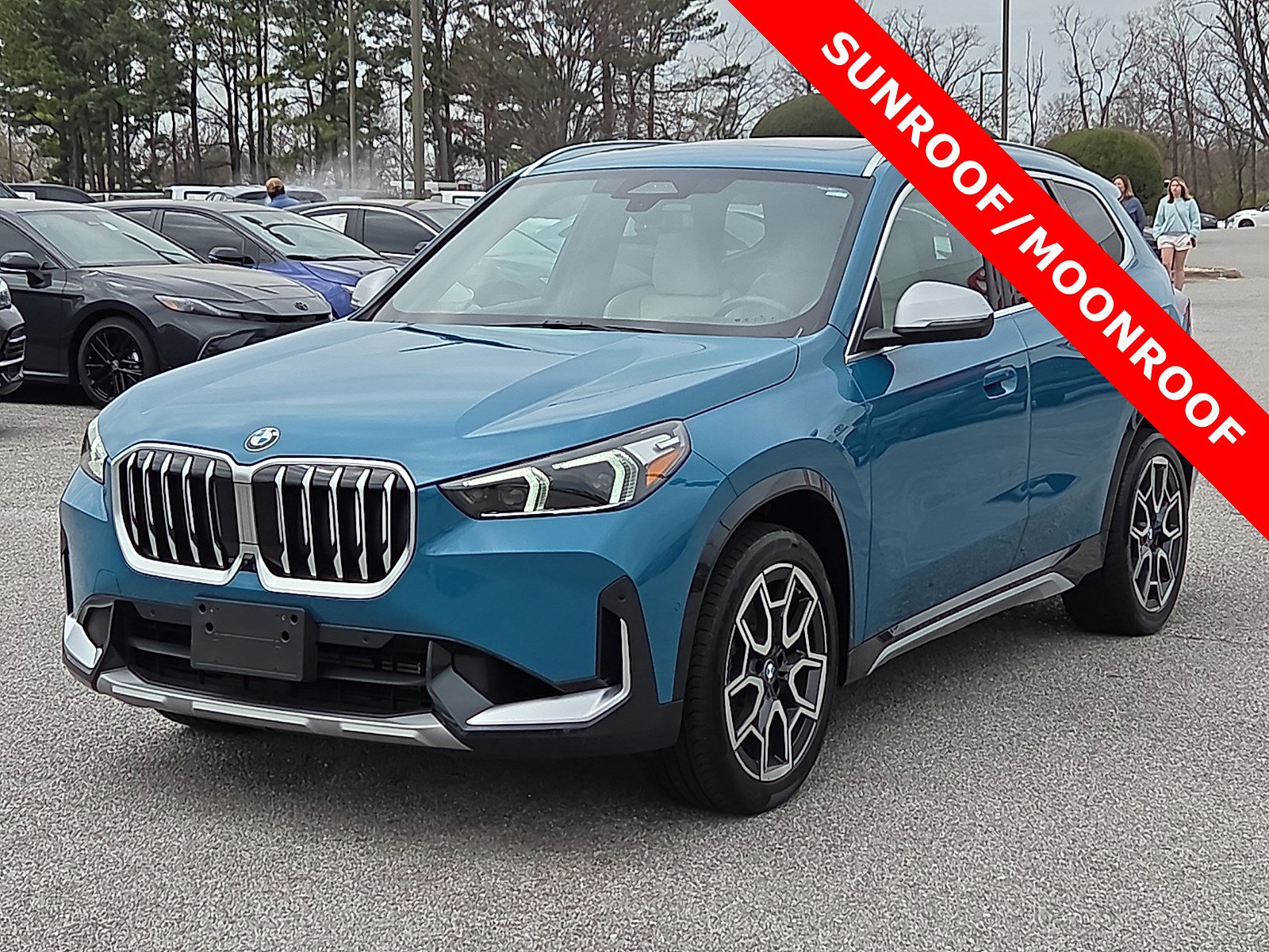 Used 2024 BMW X1 xDrive28i w/ Premium Package AWD/4WD image 2
