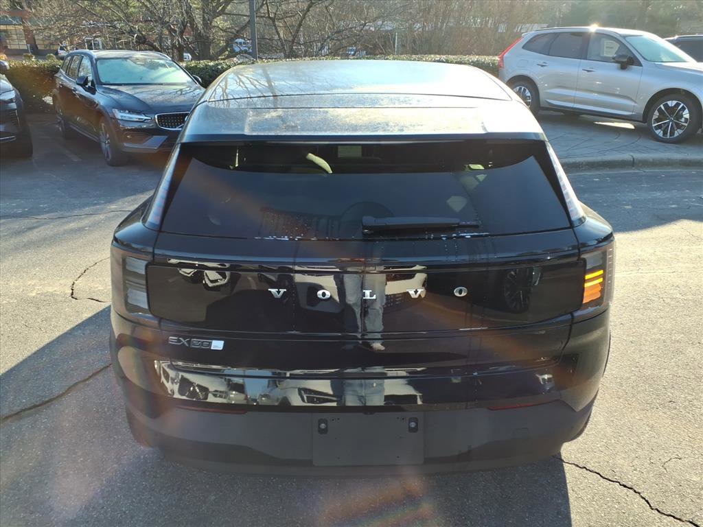 New 2026 Volvo EX30 Plus w/ Protection Package Premier AWD/4WD image 4
