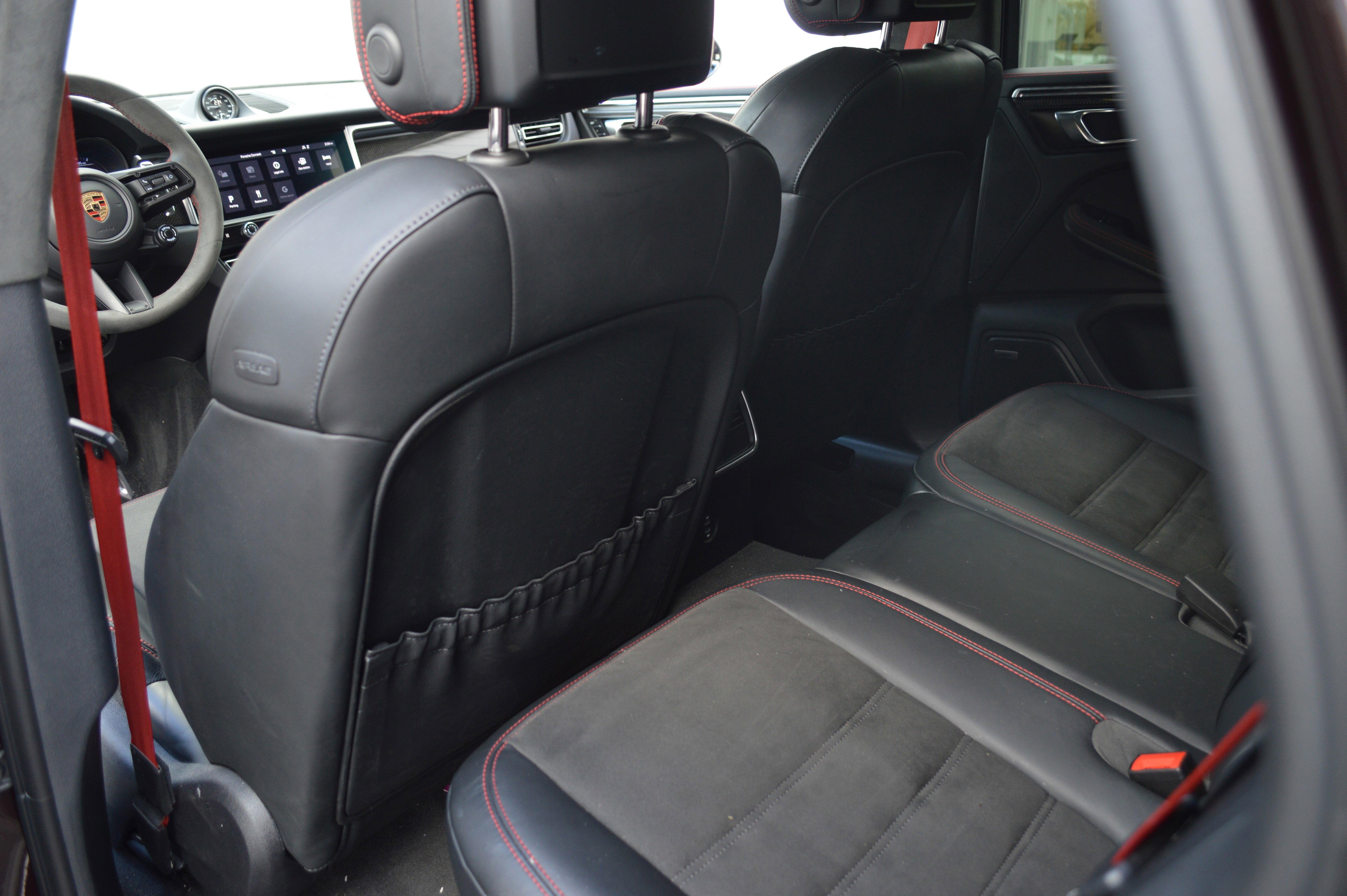 Used 2023 Porsche Macan GTS image 30