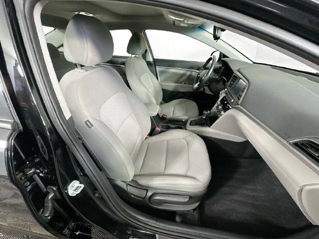 Used 2019 Hyundai Elantra Value Edition FWD image 28