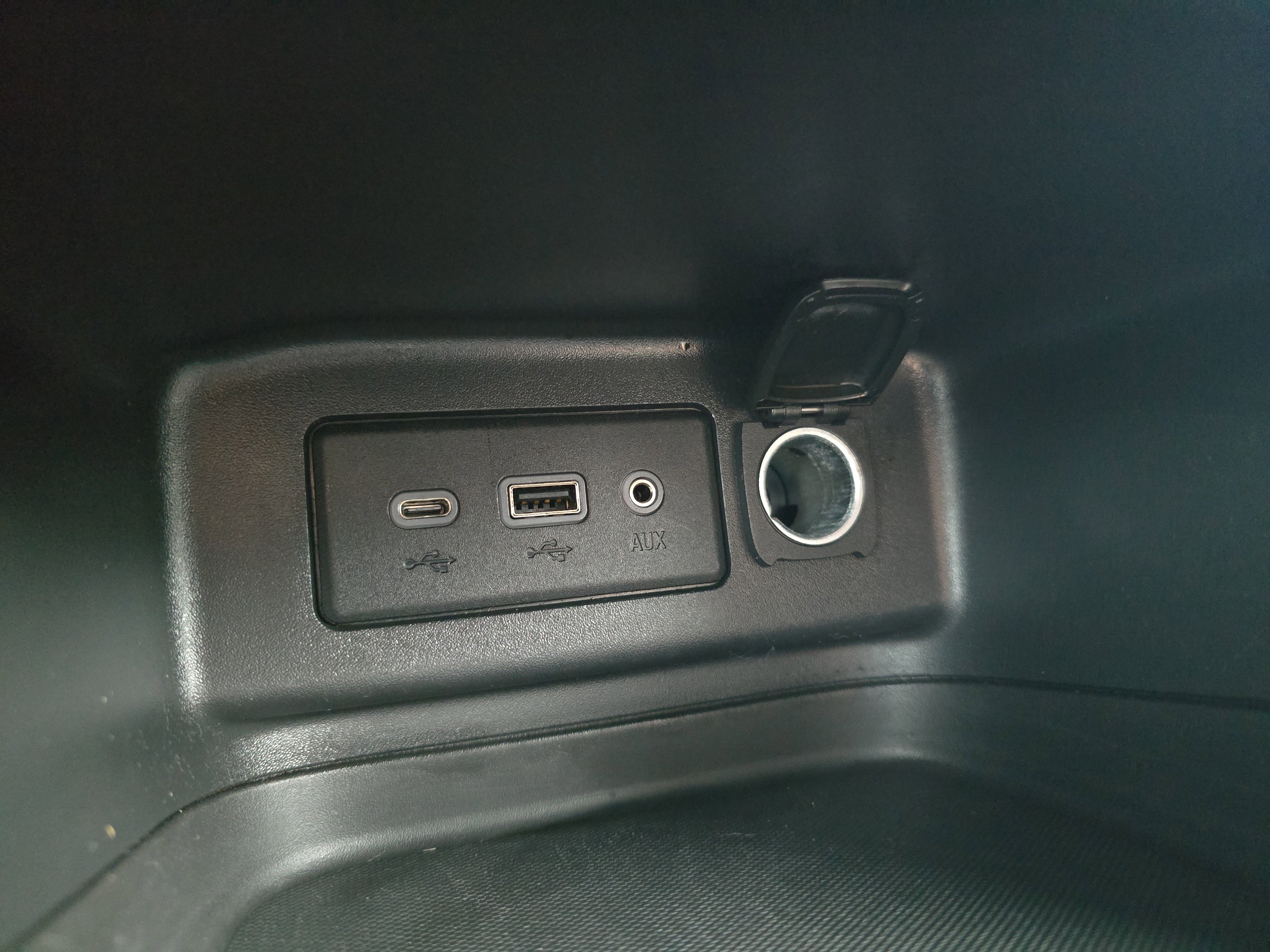 Used 2019 Chevrolet Equinox LT image 31