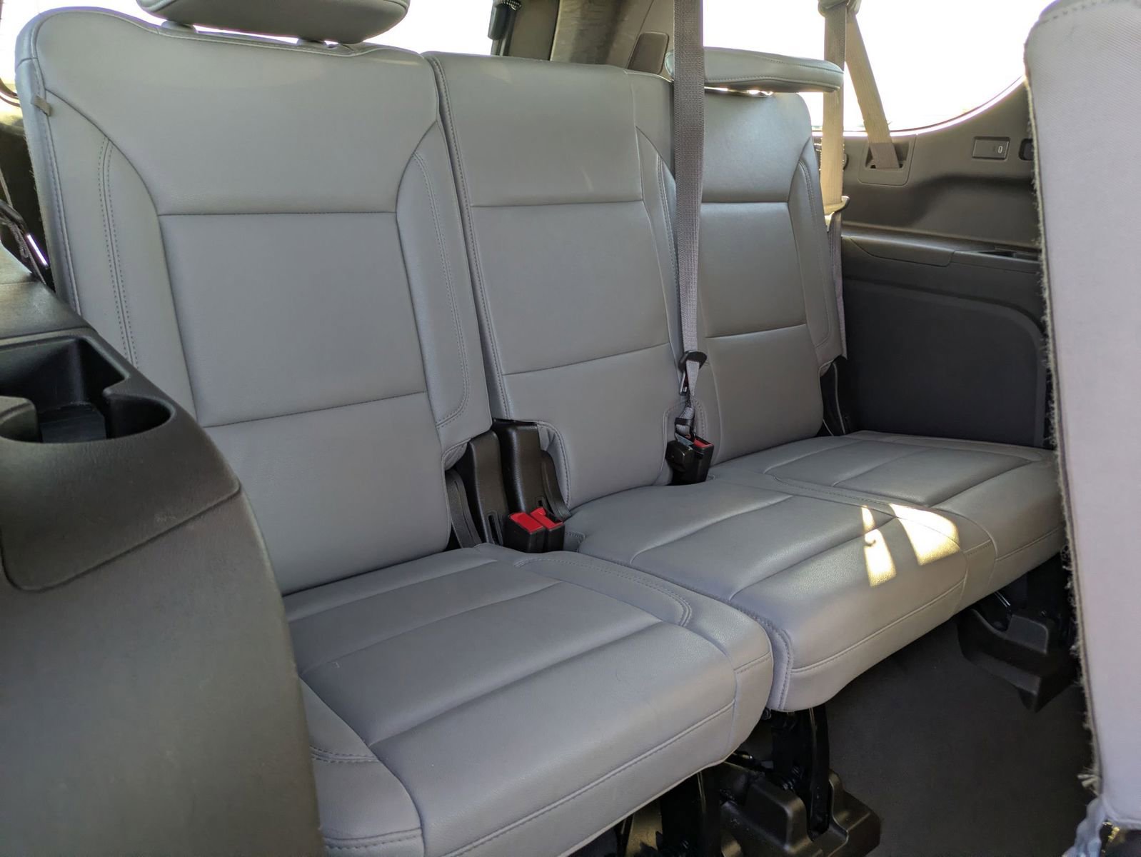 Used 2023 Chevrolet Suburban LT image 25