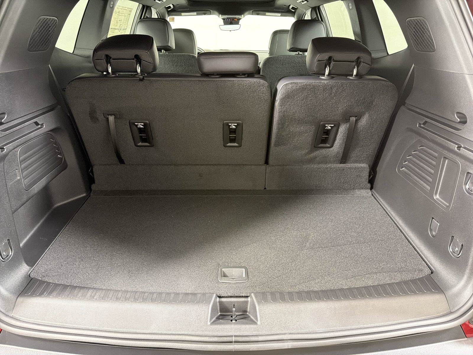 New 2027 GMC Acadia Elevation w/ Black Edition FWD image 16