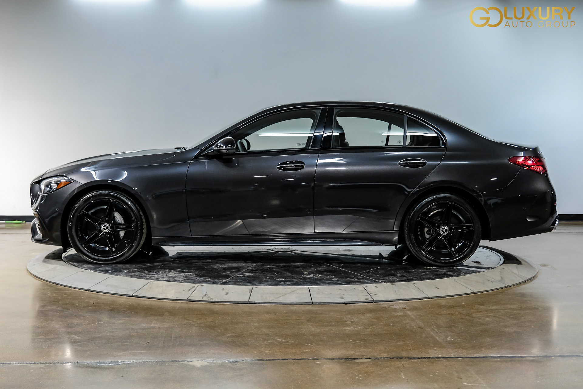 Used 2024 Mercedes-Benz C 300 4MATIC Sedan image 12