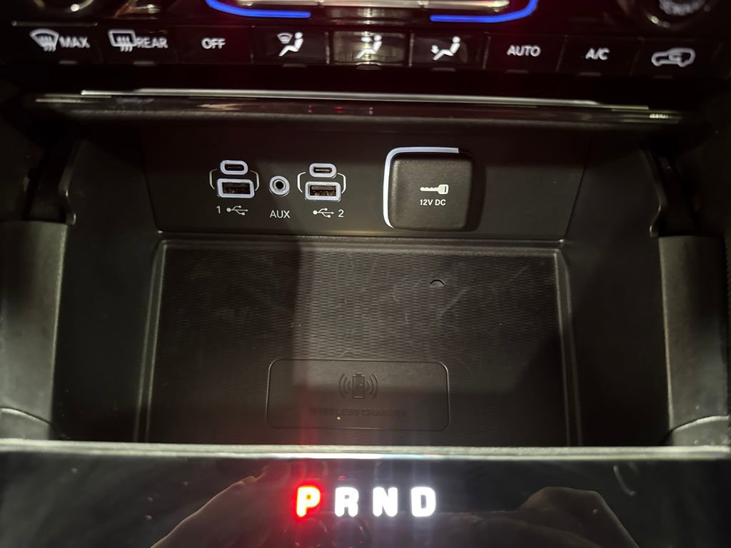 Used 2025 Jeep Grand Cherokee Altitude image 38