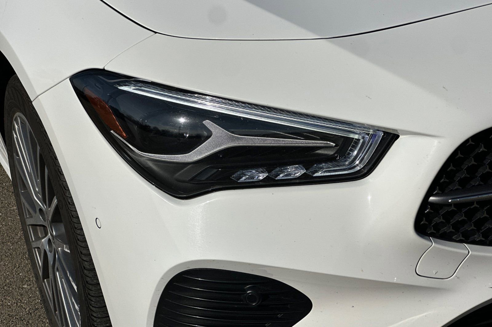 Used 2025 Mercedes-Benz CLA 250 image 44