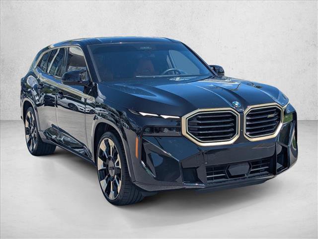 Used 2023 BMW XM image 3
