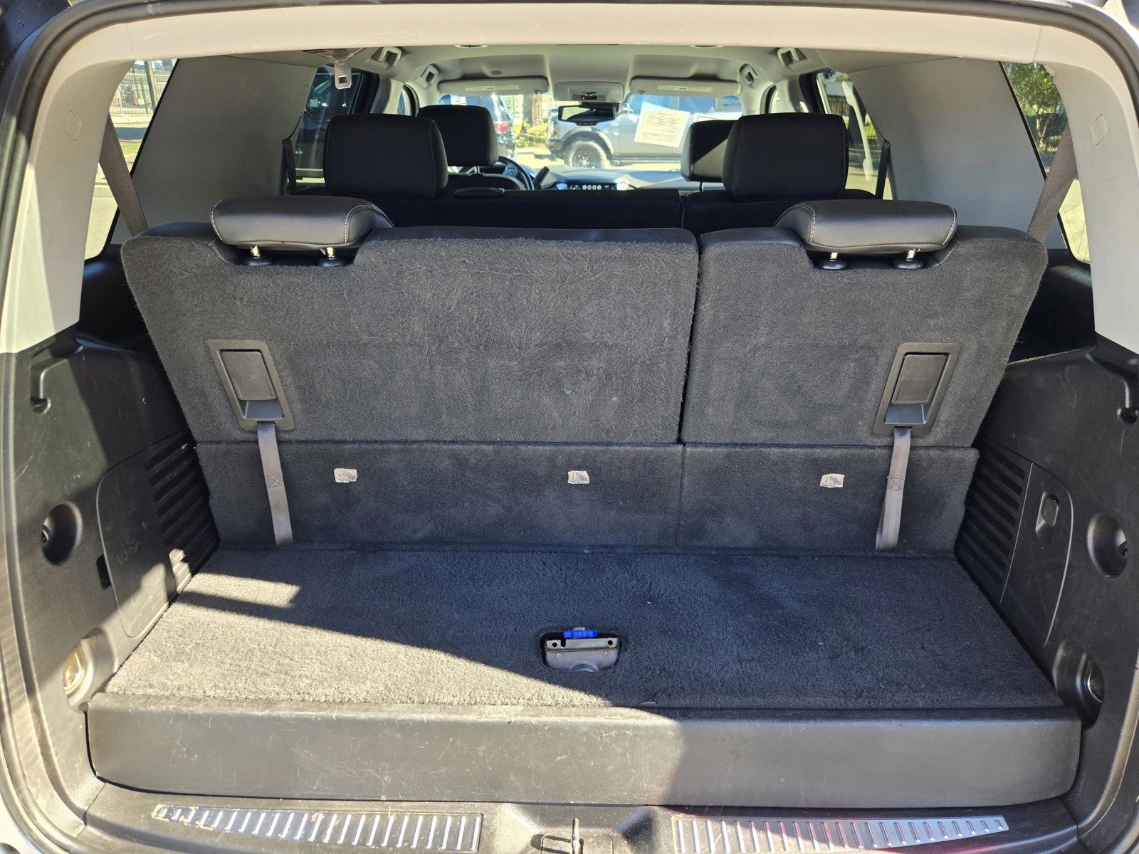 Used 2020 Chevrolet Tahoe LT image 30