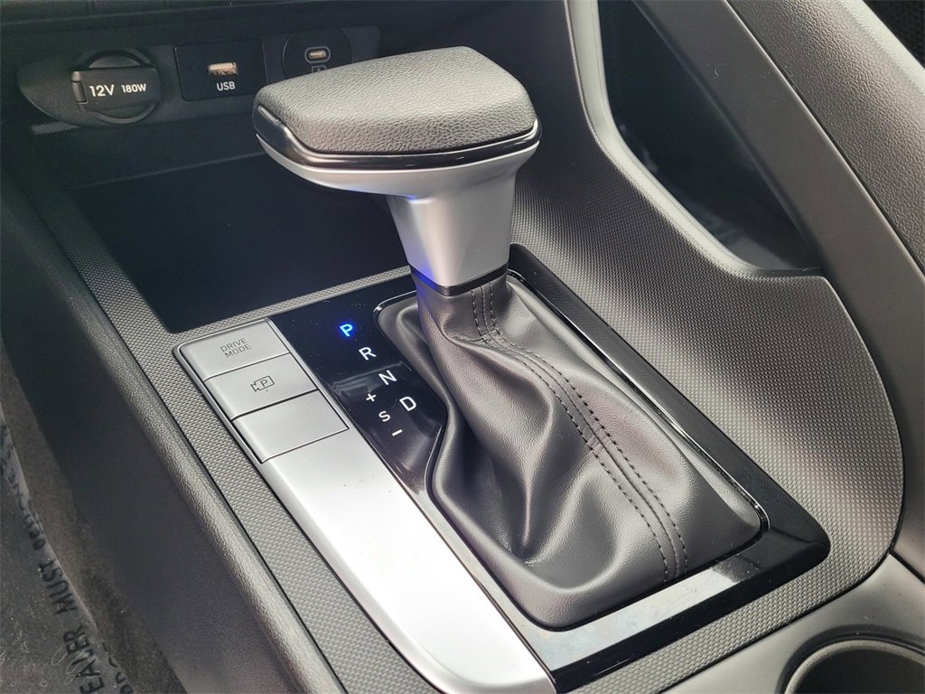 New 2025 Hyundai Elantra SE w/ Cargo Package image 10