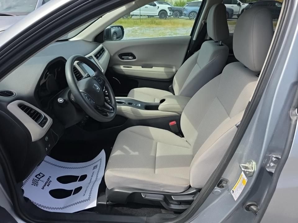 Used 2018 Honda HR-V EX image 5