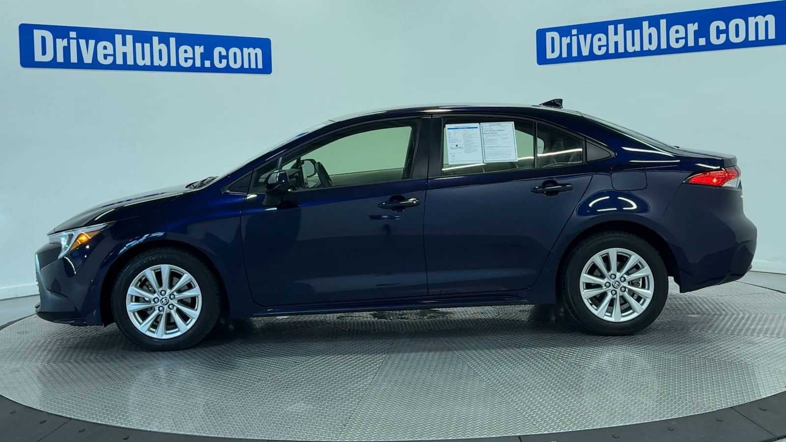 Used 2023 Toyota Corolla LE w/ LE Convenience Package FWD image 5