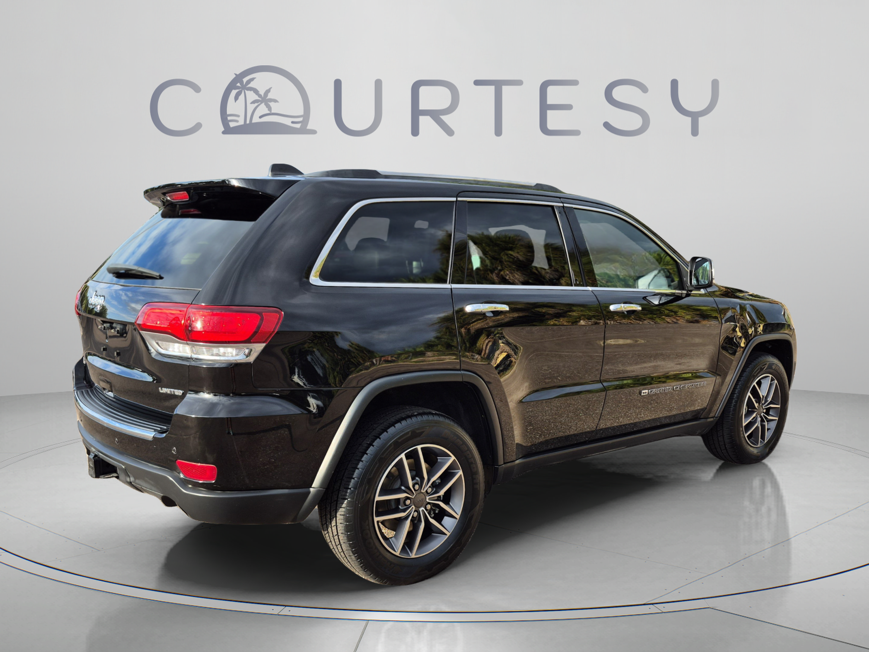 Used 2022 Jeep Grand Cherokee Limited w/ Trailer Tow Group IV AWD/4WD image 7
